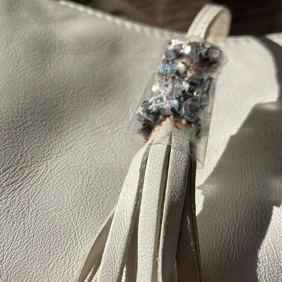 Barbara Milano Leather Diamond Detailed Mini Shoulder Handbag - Picture 2 of 8